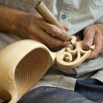 Изготовление деревянных изделий на заказ: уникальность и индивидуальность